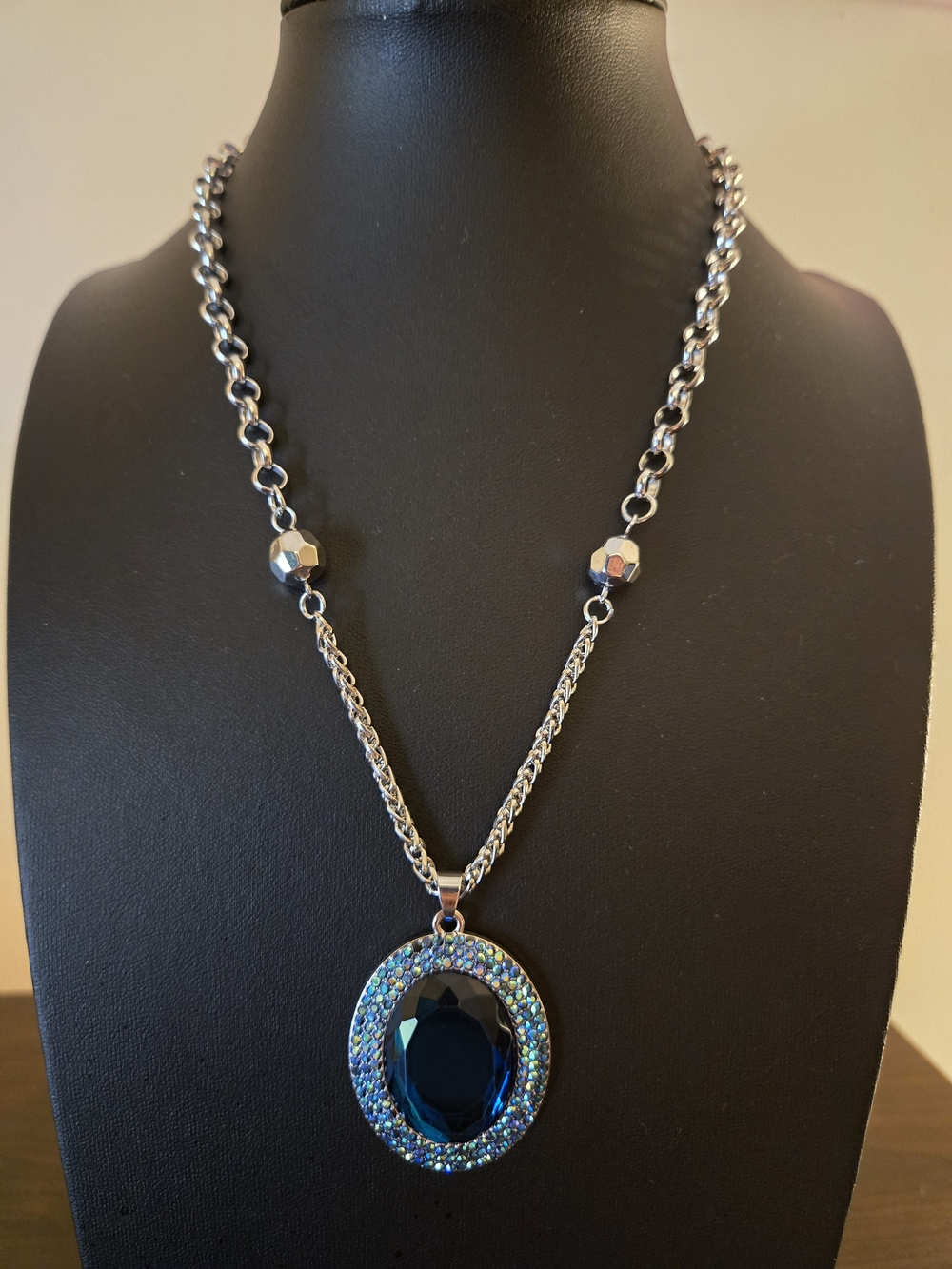 Silver-Tone Necklace with Deep Blue Oval Crystal Pendant